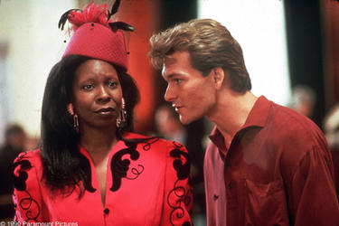 whoopi-goldberg-and-patrick-swayze-in-ghost