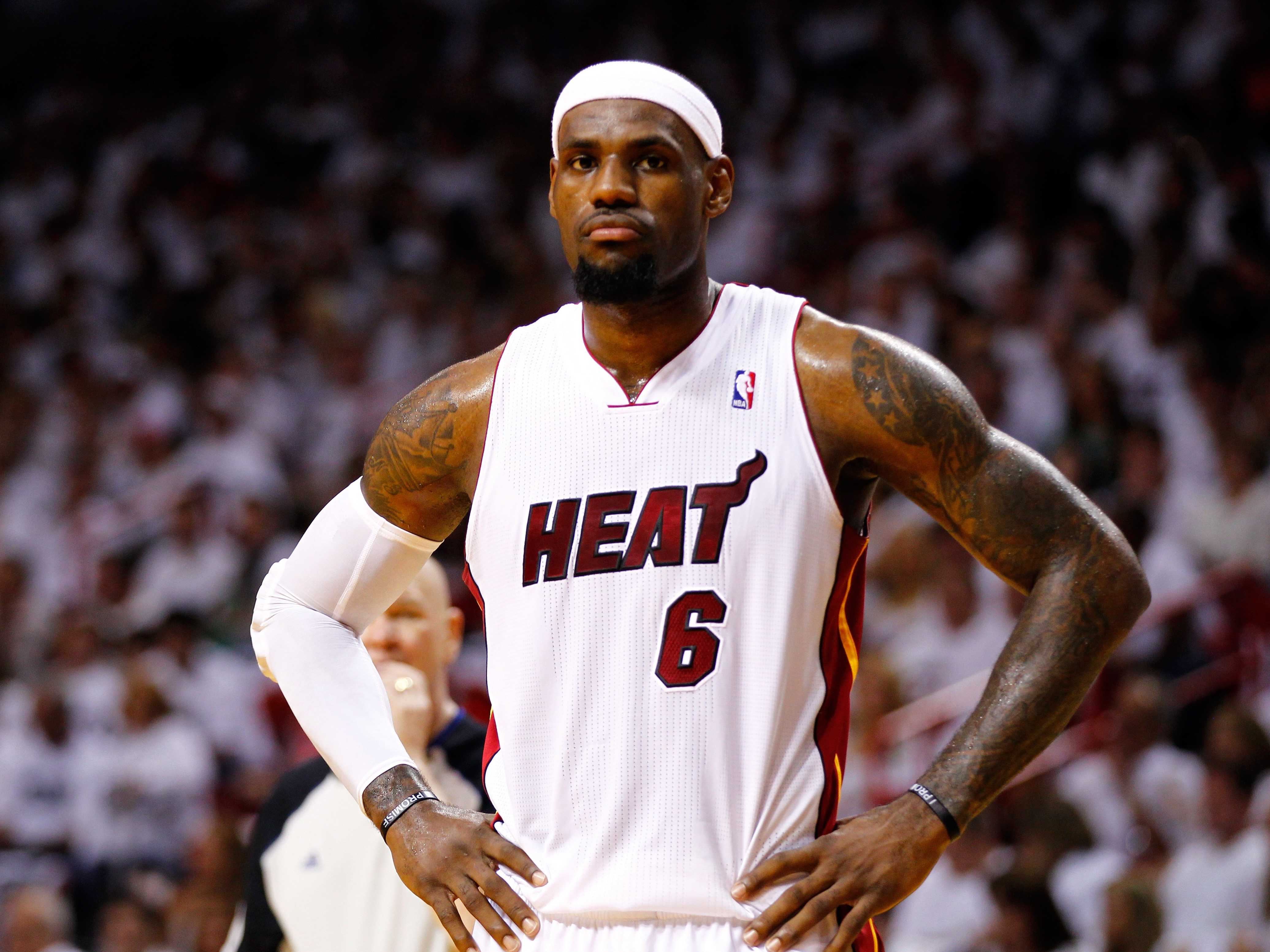 the-spurs-have-figured-out-the-one-way-to-defend-lebron-james