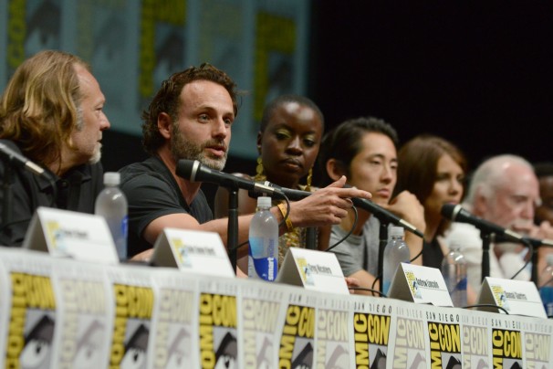 2013-Comic-Con-The-Walking-Dead-Panel