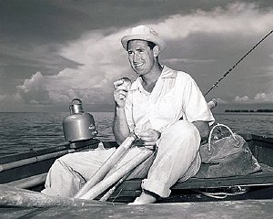 prvcelebrities (2-029LR) Ted Williams eating lunch on the boat
