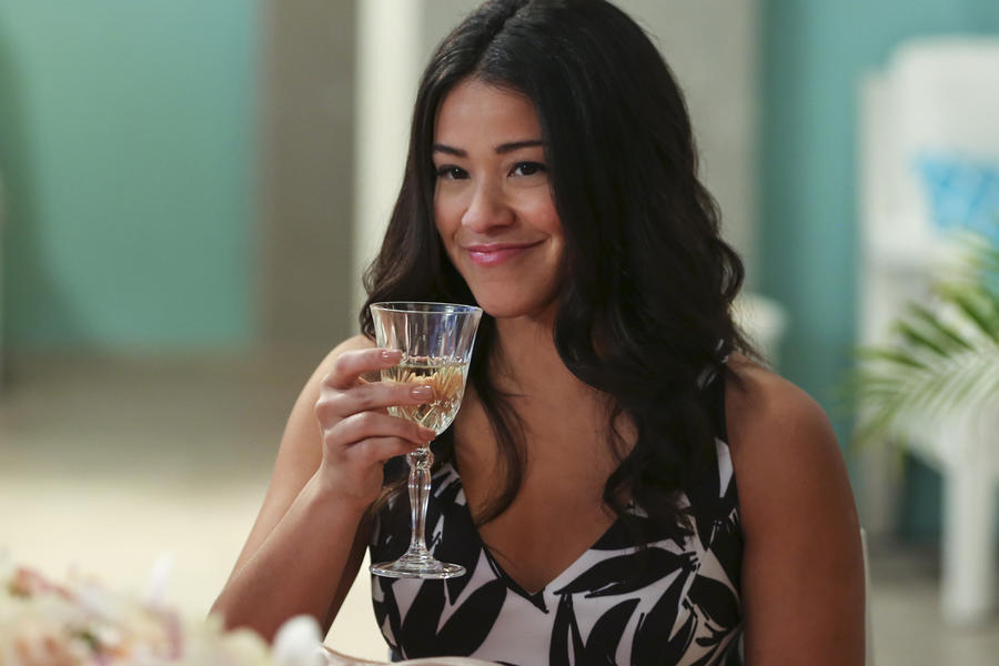 Jane The Virgin -- "Chapter Thirty-Four" -- Image Number: JAV212a_0482.jpg -- Pictured: Gina Rodriguez as Jane -- Photo: Scott Everett White/The CW -- ÃÂ© 2016 The CW Network, LLC. All rights reserved.